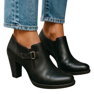 Cliffs By White Mountain Women's Brownish Black Almond‎ Toe Block Heel Size 7.5M
